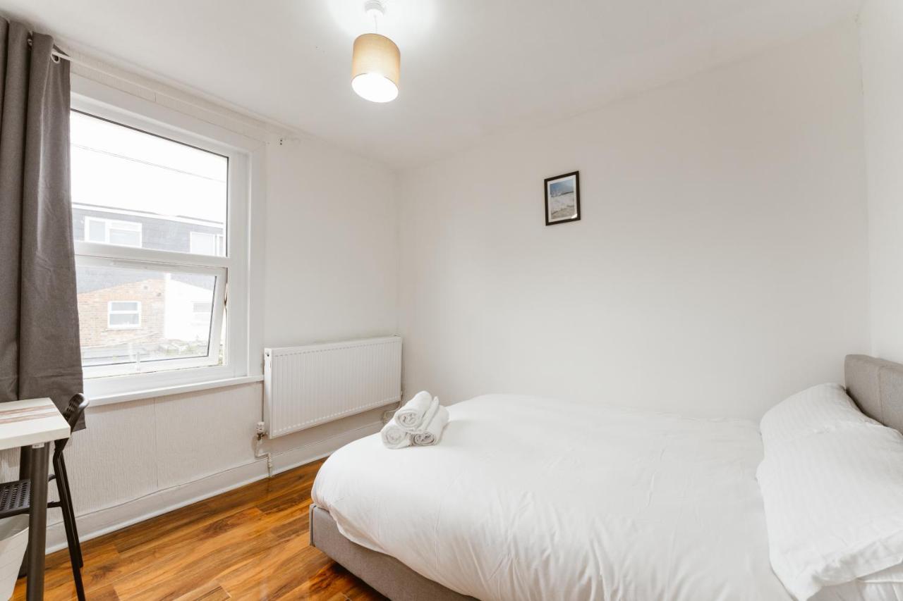 Great Rooms In Plaistow 伦敦 外观 照片