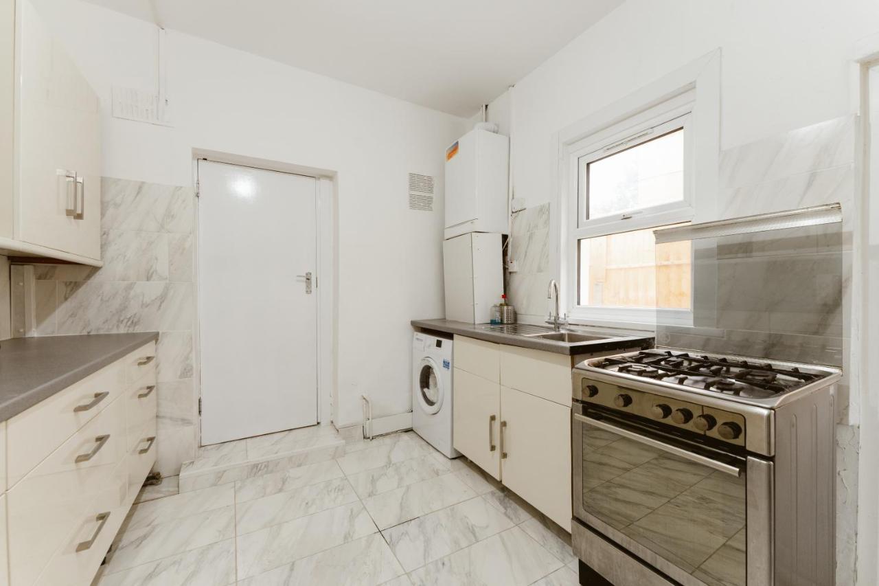 Great Rooms In Plaistow 伦敦 外观 照片